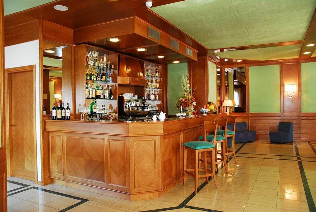 Park Hotel Imperatore Adriano Tivoli Restoran gambar
